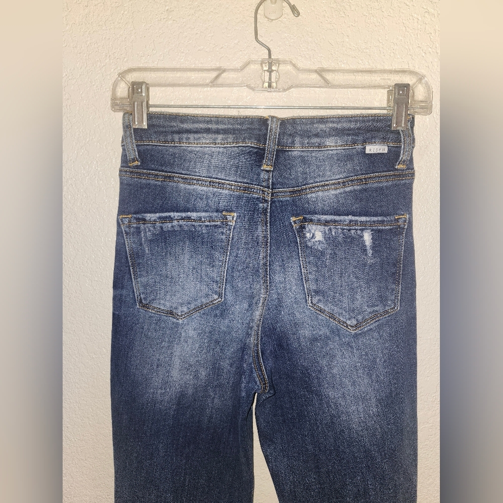 👖NWOT Risen "Vent High Rise Split Flare Jeans w/Distressing" Dark Denim Sz 3/26 - Picture 12 of 14